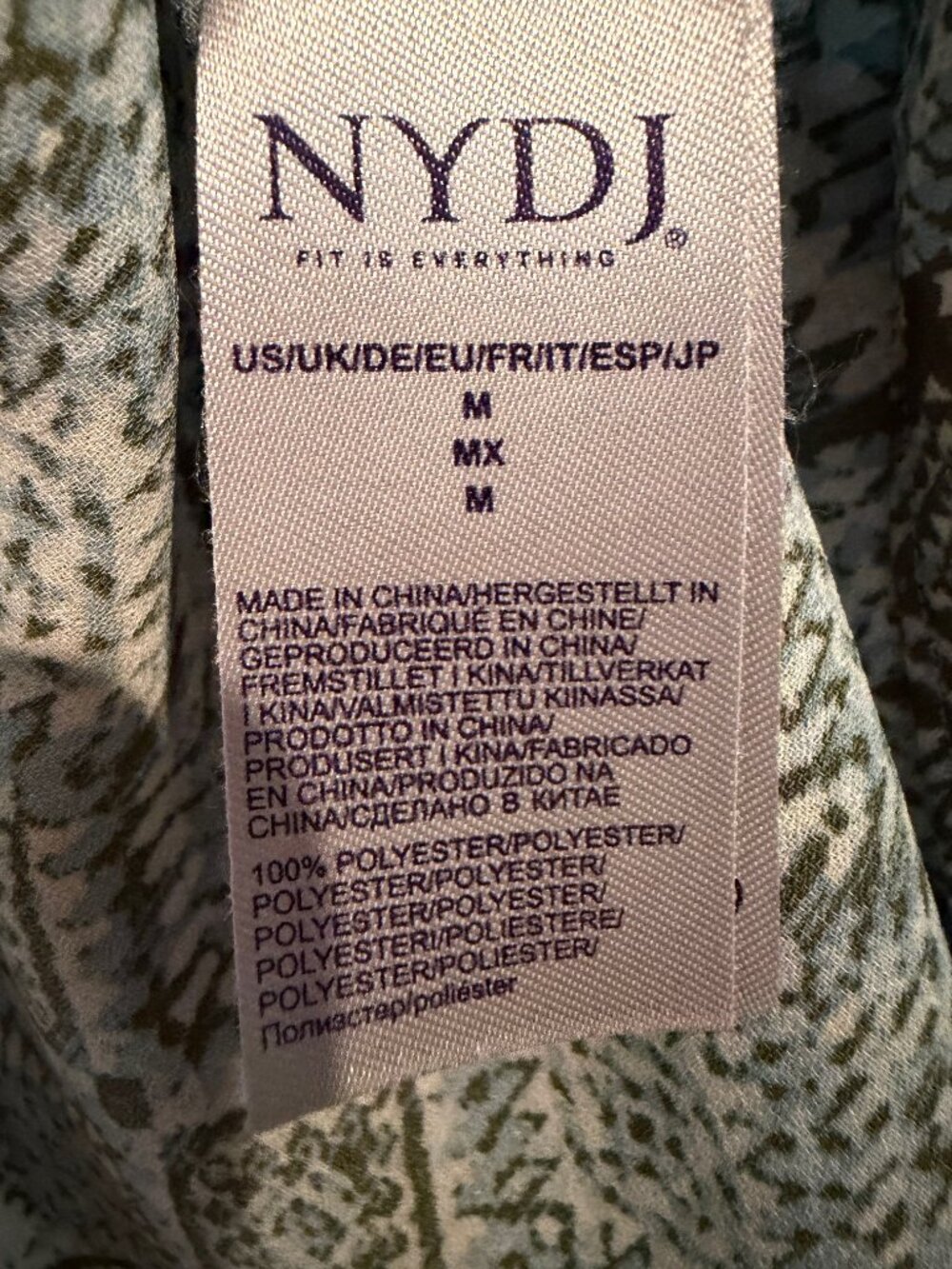 Perfect Spring flowy top - Picture 4 of 4